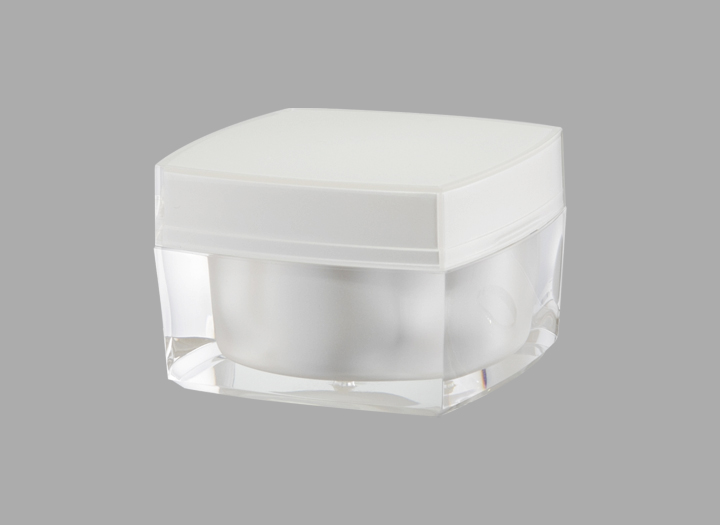 ক্রিম জার-8